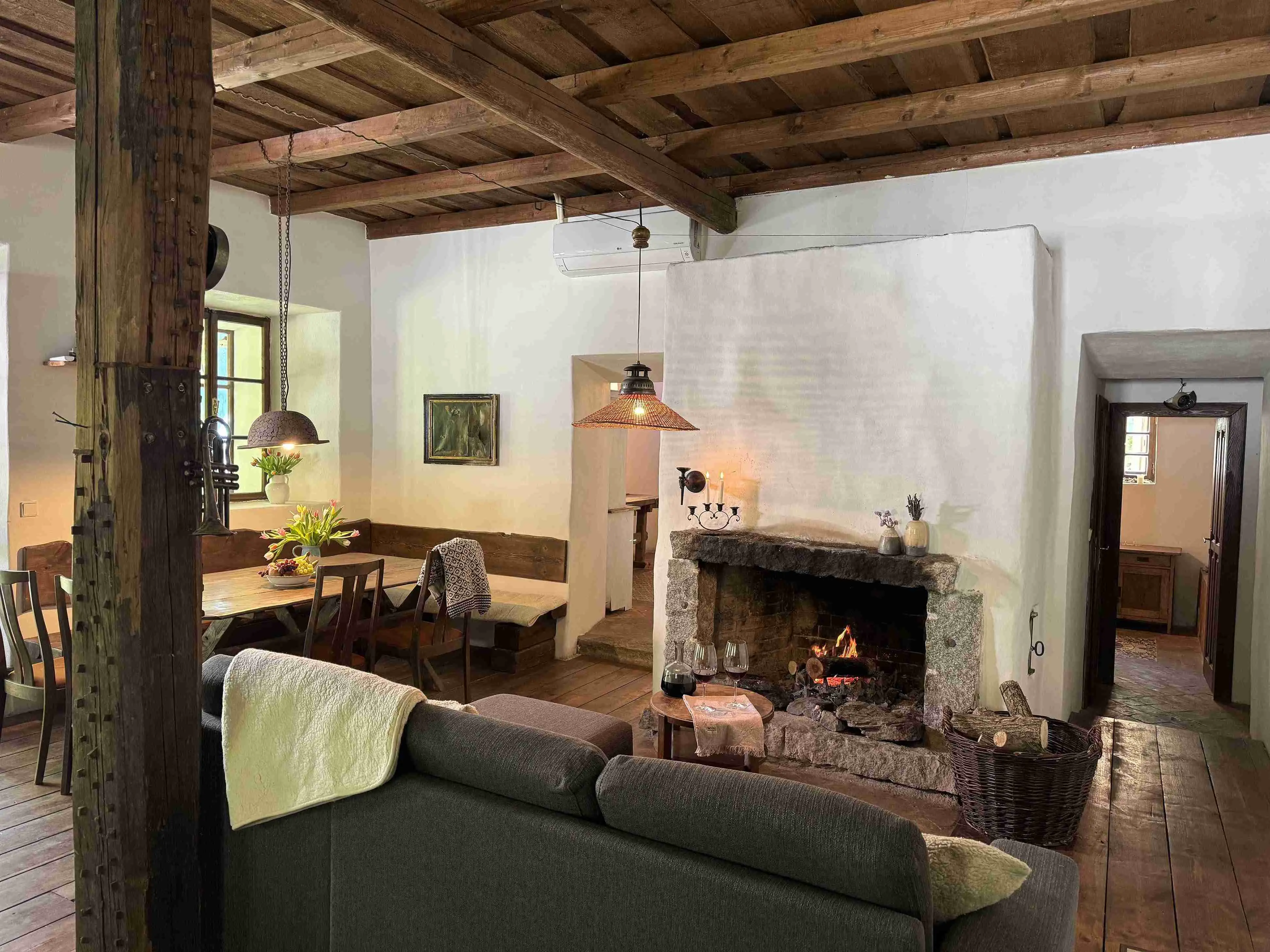 living-room-fireplace